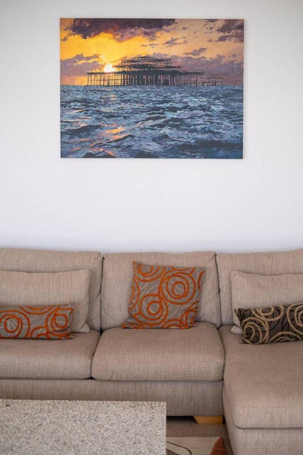 Appartement Spectacular Sea Views! Stylish Apt With Balcony à Hove Extérieur photo